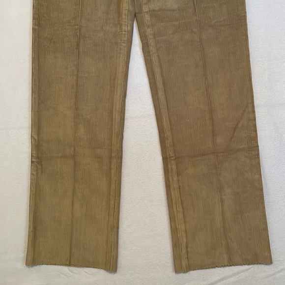 Bills Khakis Corduroy Pants Mens 34 Unhemmed Pleated Front Standard Fit Flaw - Picture 5 of 16